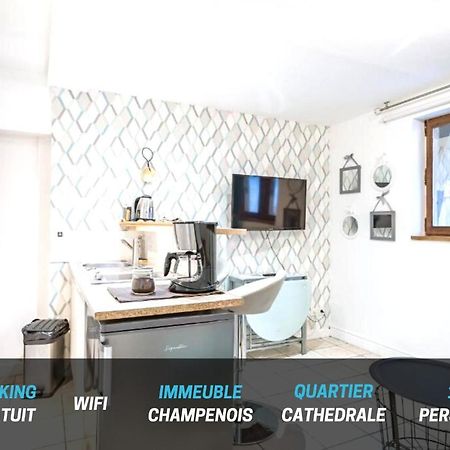 Quartier Cathedrale Centre, Wifi Et Parking - Zen Appart Troyes Exterior photo